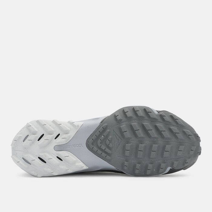 Nike Women's Air Zoom Terra Kiger 8 Shoe White image number 3