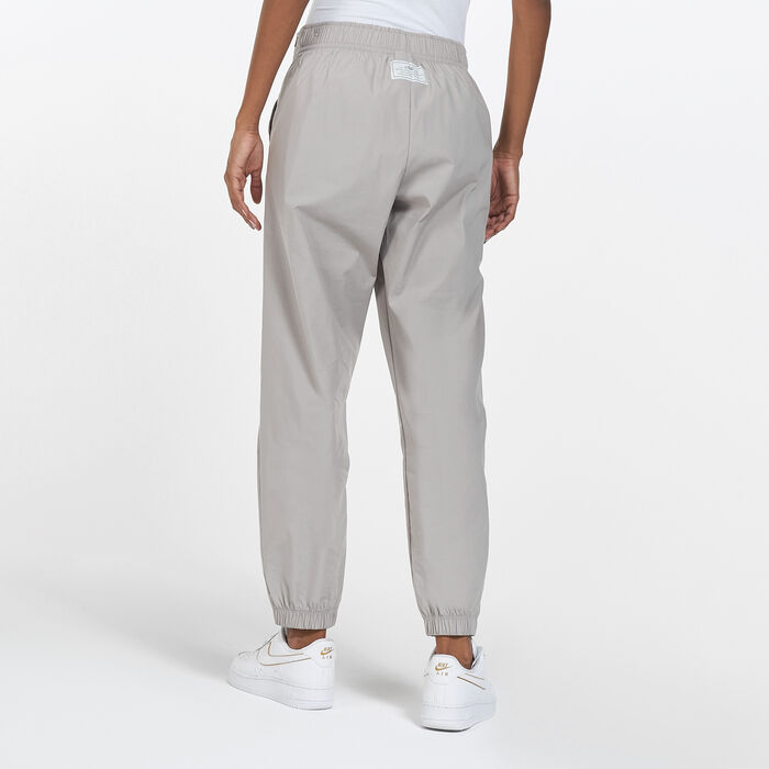 Nike Women's Icon Clash Sportswear Pants Grey Nike Women's Icon Clash Sportswear Pants Grey image number 1