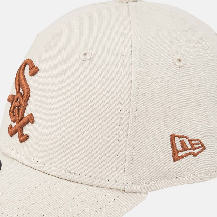New Era Men's League Essentials 9FORTY Chicago White Sox Cap Beige New Era Men's League Essentials 9FORTY Chicago White Sox Cap Beige image number 2