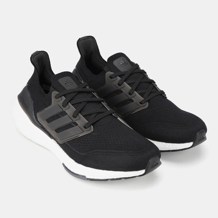 adidas Men's Ultraboost 21 Shoe Black image number 1